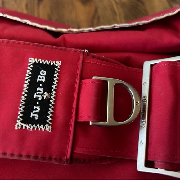 Brand new Ju-Ju-Be red diaper bag with clip on wallet and change pad - Picture 3 of 13
